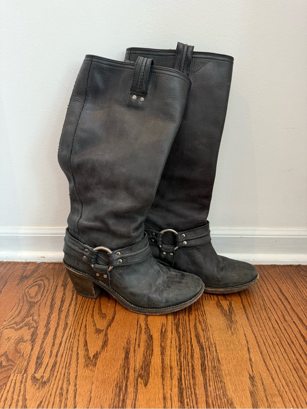 Frye Carmen Tall Riding Harness Boots Black 9 women’s leather moto